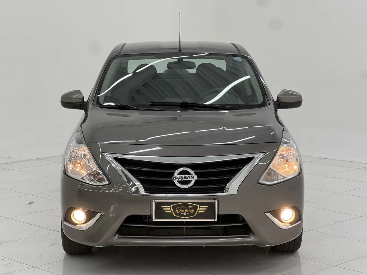 Nissan Versa 2017 - Foto 2