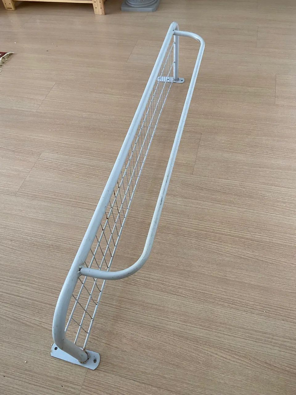 Arara de parede