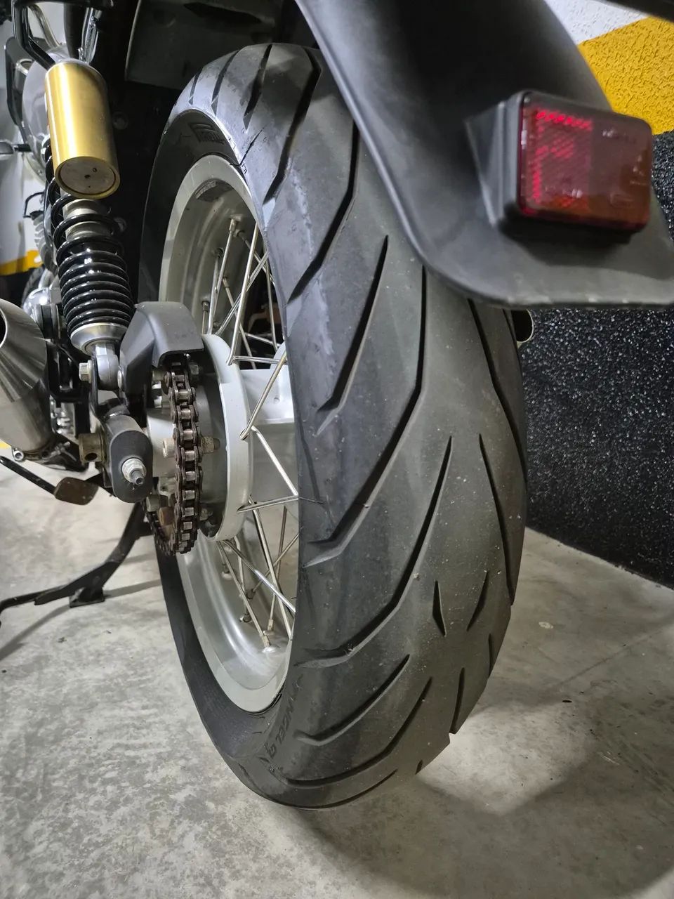Interceptor 650cc - Foto 4
