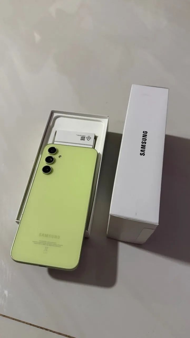 Samsung A54 semi novo