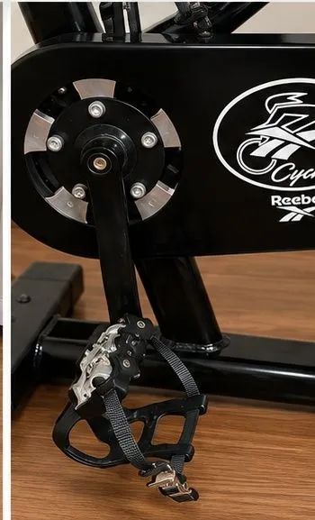 Bicicleta Spinning Reebok Studio Cycle Profissional - Foto 4