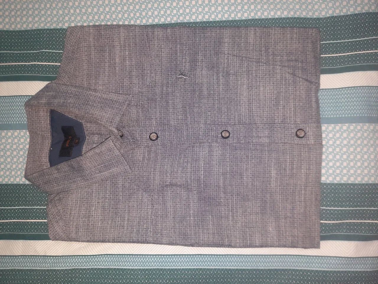 CAMISAS SOCIAIS MASCULINAS - DIVERSOS MODELOS E TAMANHOS  - Foto 5