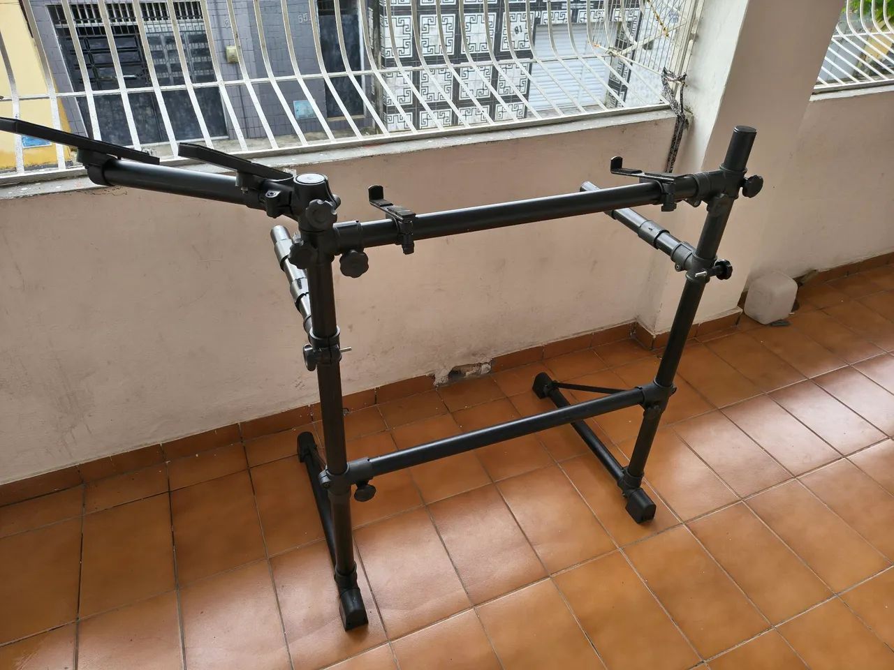 Estante Rack Suporte para teclado e notebook em alumínio TITANIUM  - Foto 4