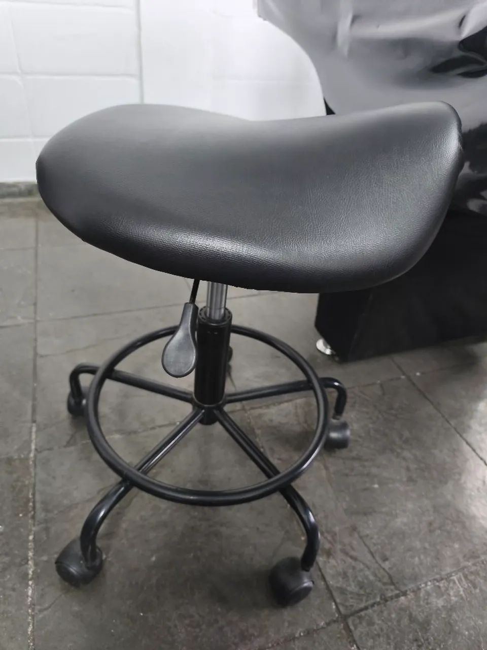 KIT PROFISSIONAL PARA EXTENSÃO DE CÍLIOS E ESTÉTICA - R$ 1.500 - Foto 3
