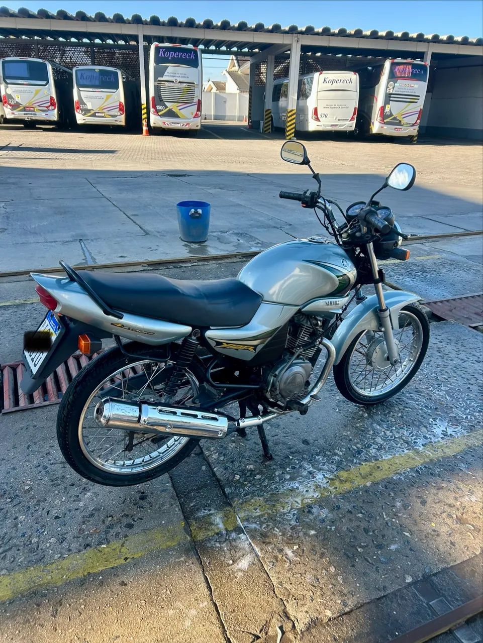 Ybr 125 2008 - Foto 3