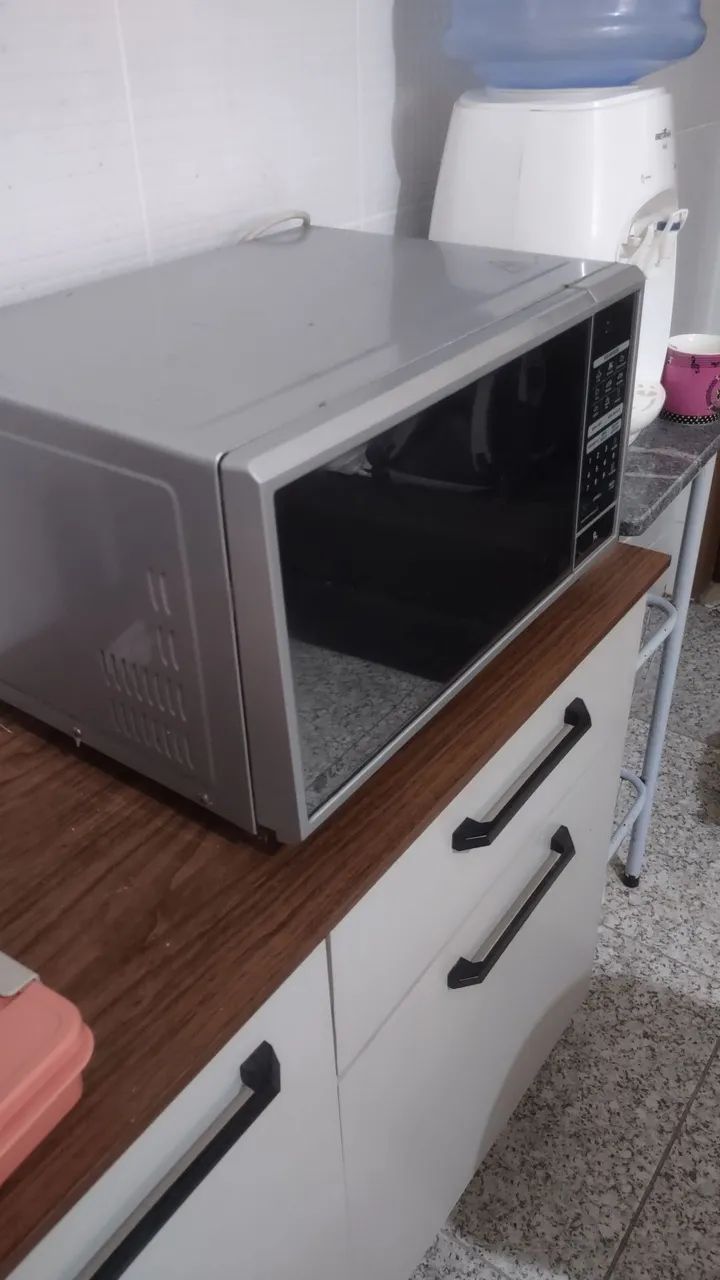 Microondas LG 30l Painel digital - Foto 3