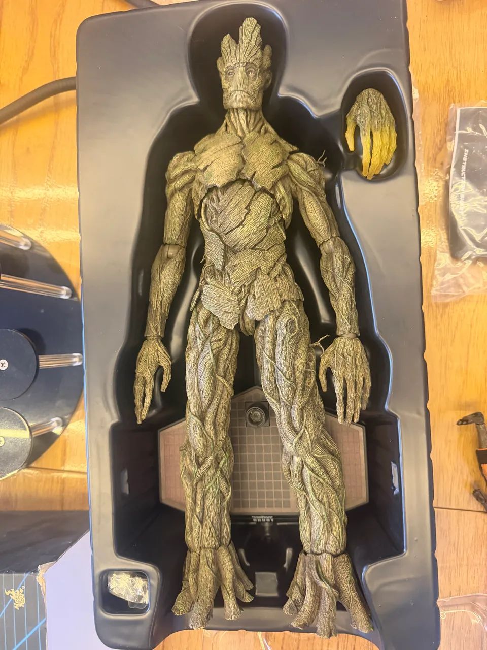 Groot e rocket hot Toys 1/6 - Foto 4