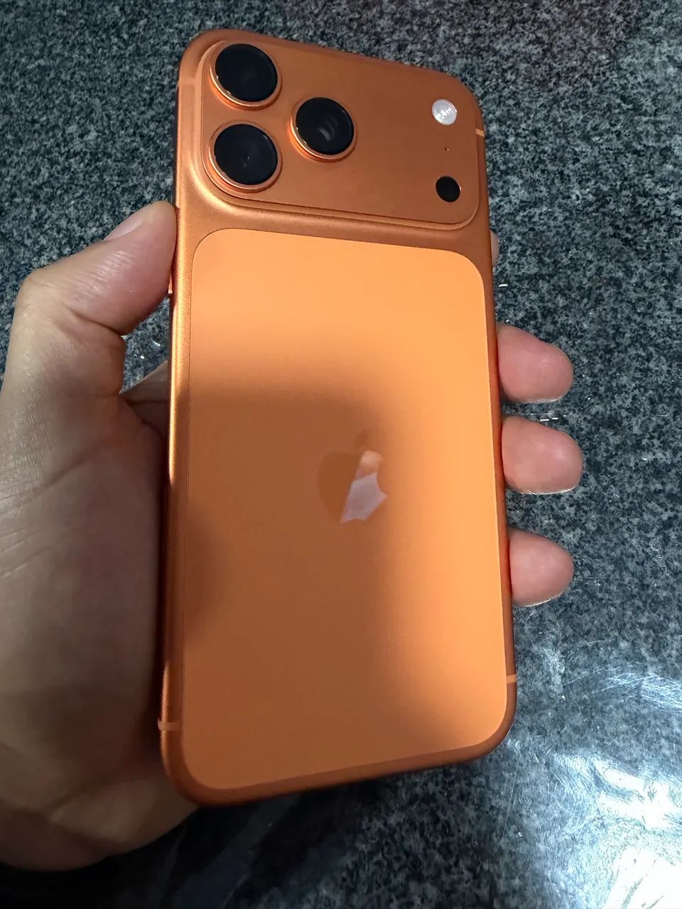iPhone 17 Pro Max 256 2 semana de uso