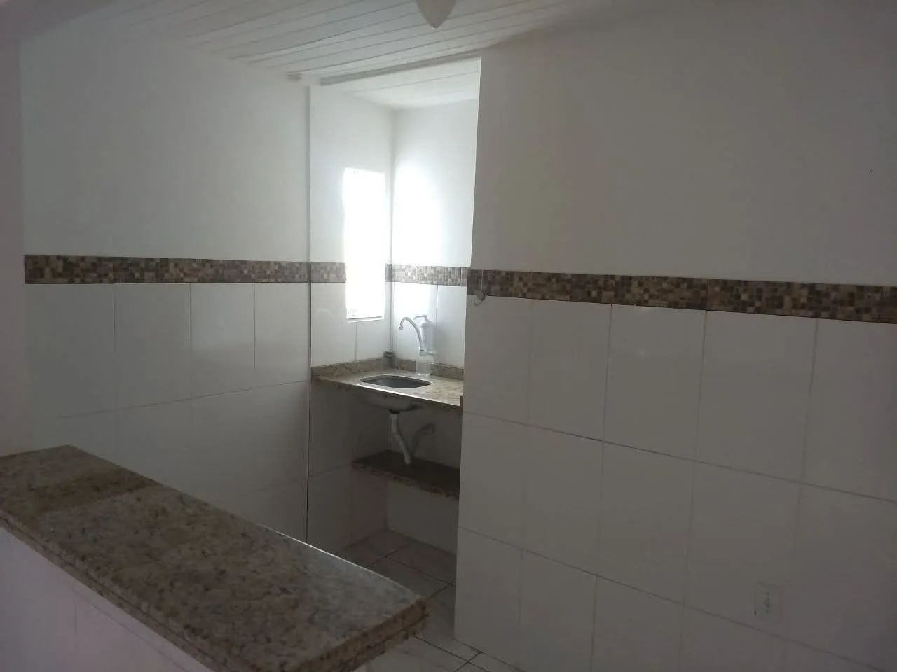 ALUGO DE 1 QUARTO CASA ALTOS PRÓXIMO A UENF ÓTIMO PREÇO  - Foto 5