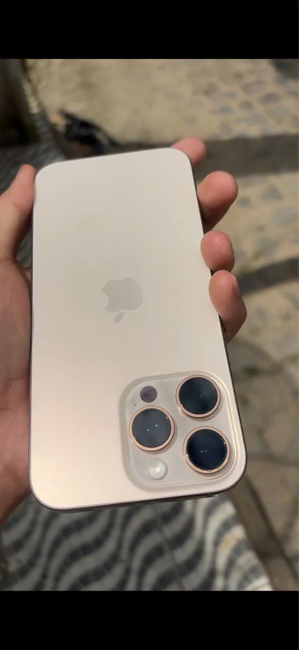 IPHONE 16 pro max 