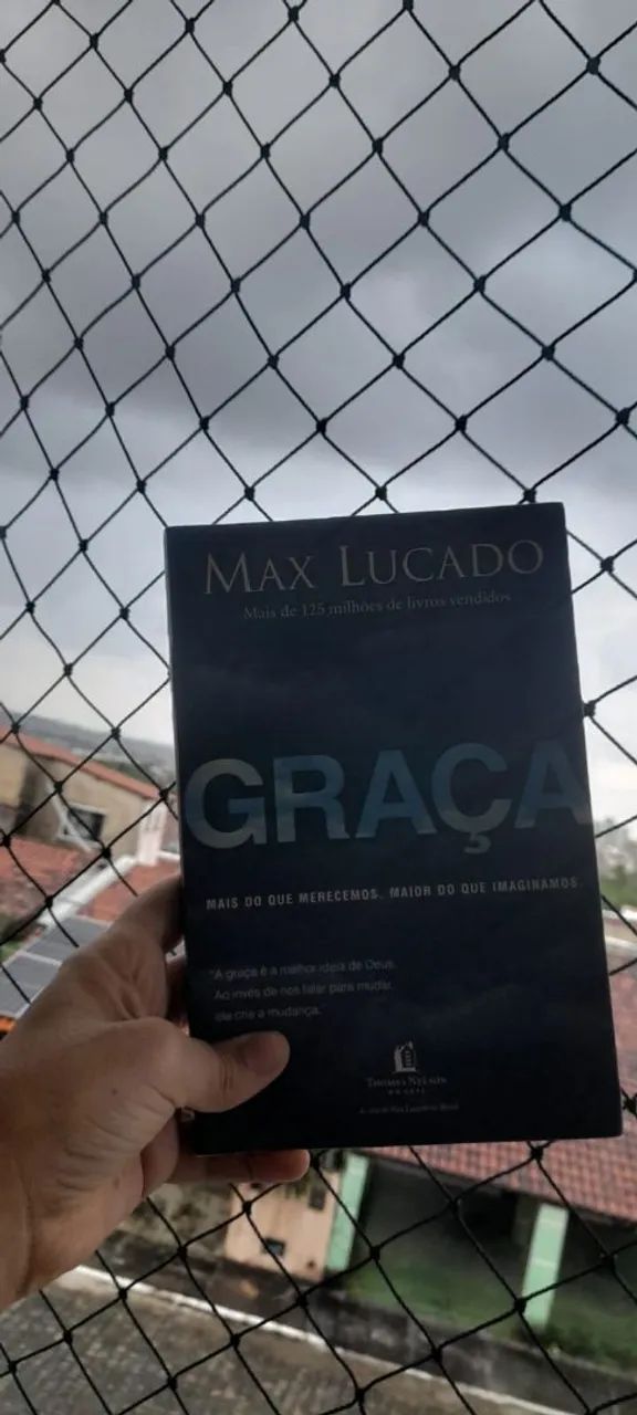 Livro ( Graça Max Lucado)