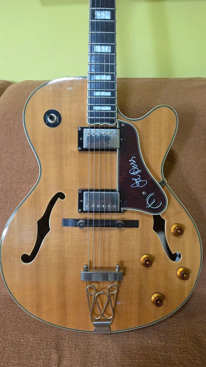 Epiphone Joe Pass Emperor II + Hardcase | Semiacústica | Excelente Estado - Foto 3