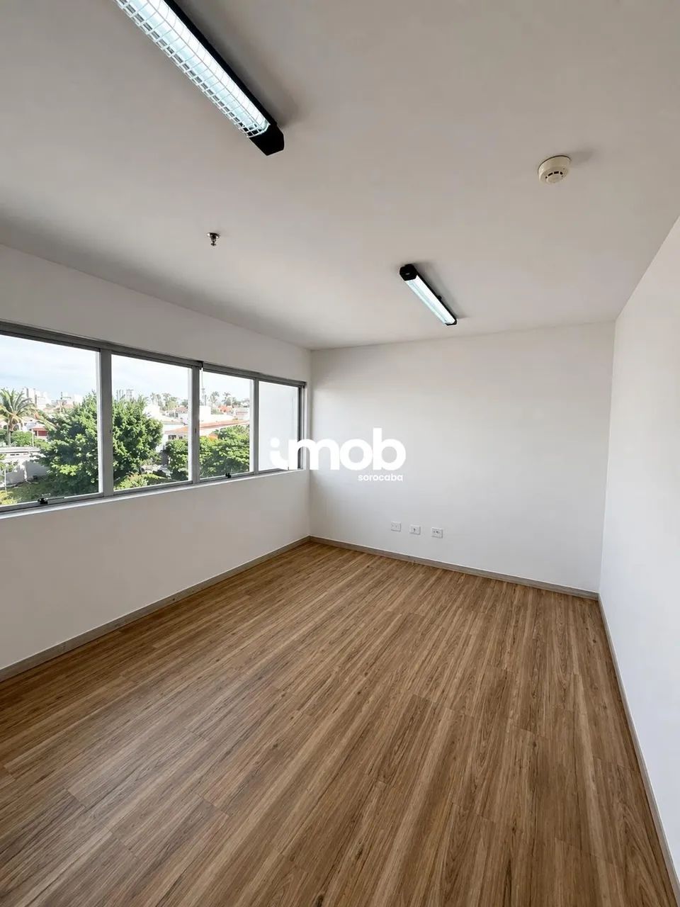 Sala em Parque Campolim - Sorocaba