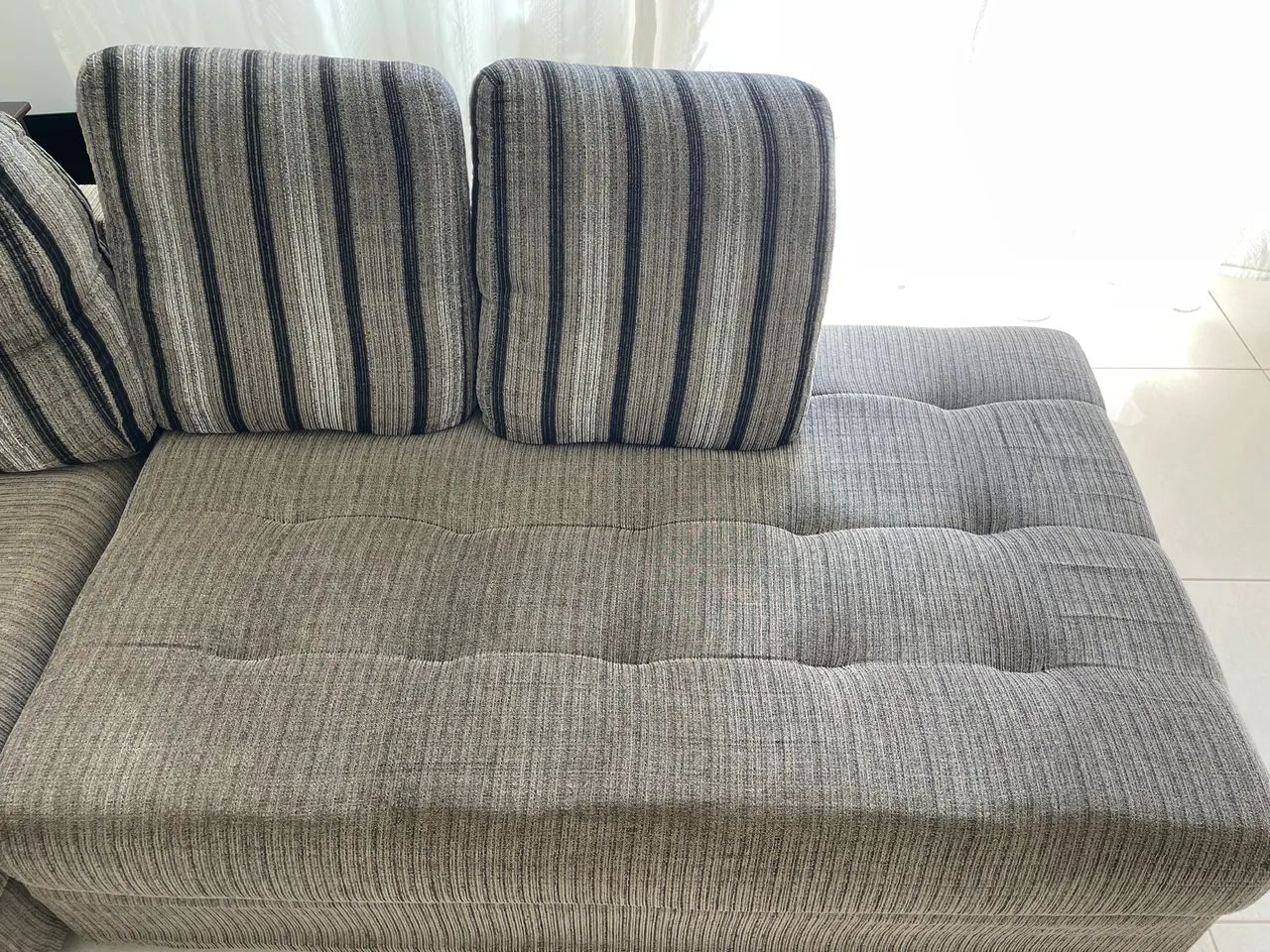 Sofá 65115872314241121