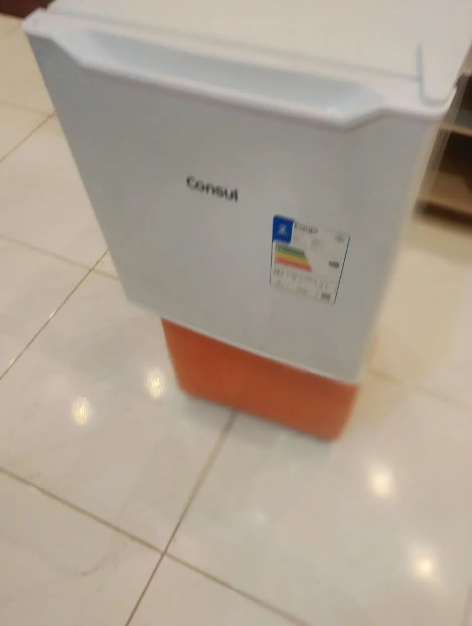 Frigobar 45 litros novo usado so para testar  - Foto 4