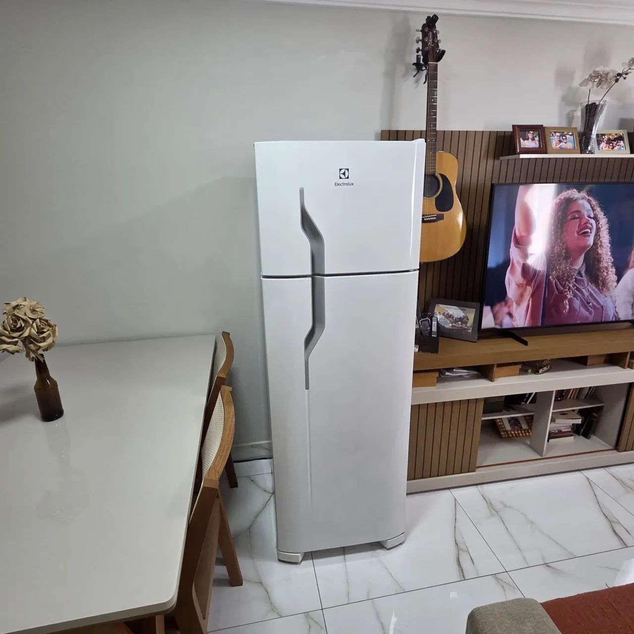 Geladeira Electrolux 260litros