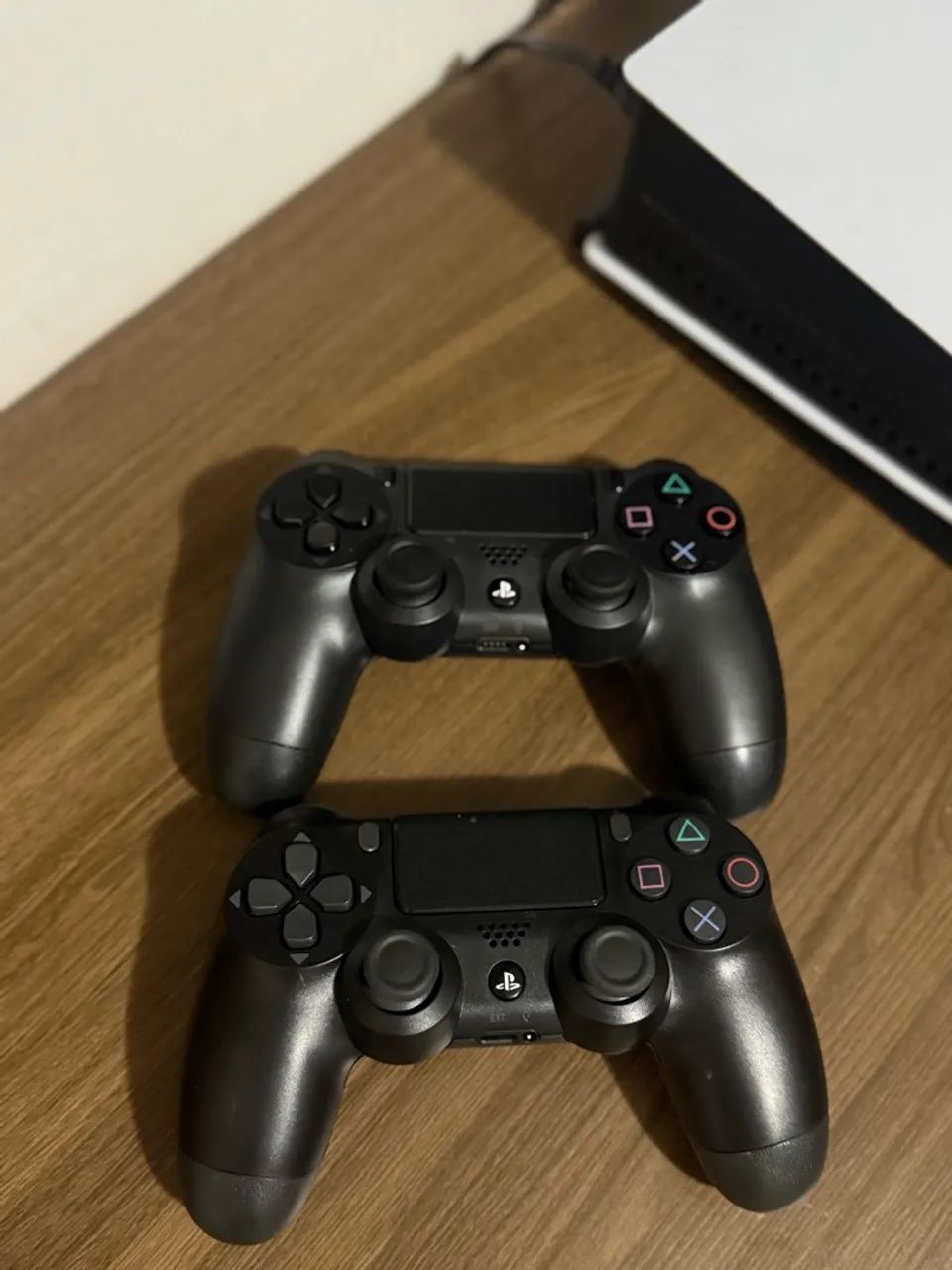 Controles ps4 preço de desapego! - Foto 2