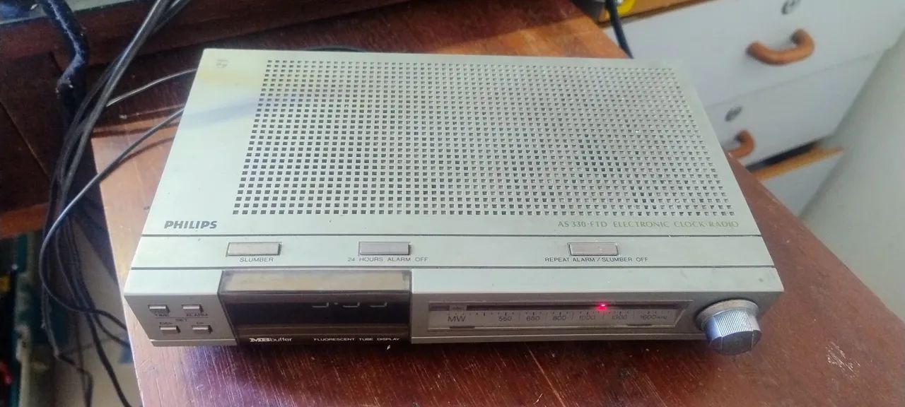 Rádio relógio antigo AS330- FTD - Foto 2
