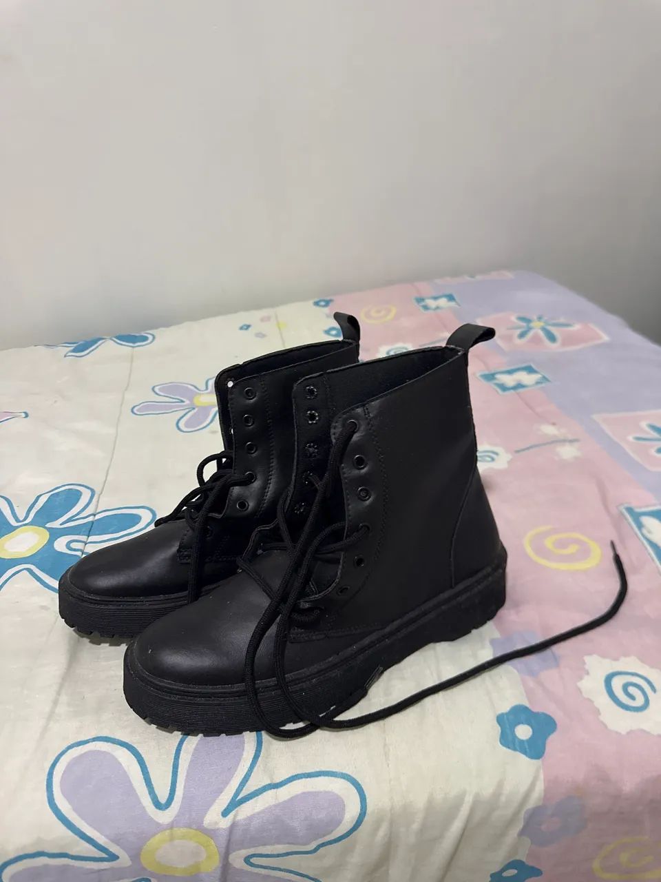 Bota / nunca usada 38/39