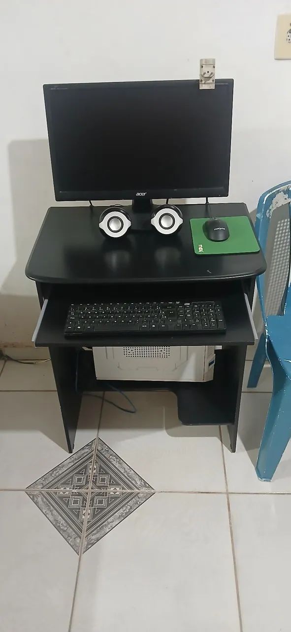 MESA DE COMPUTADOR  - Foto 2