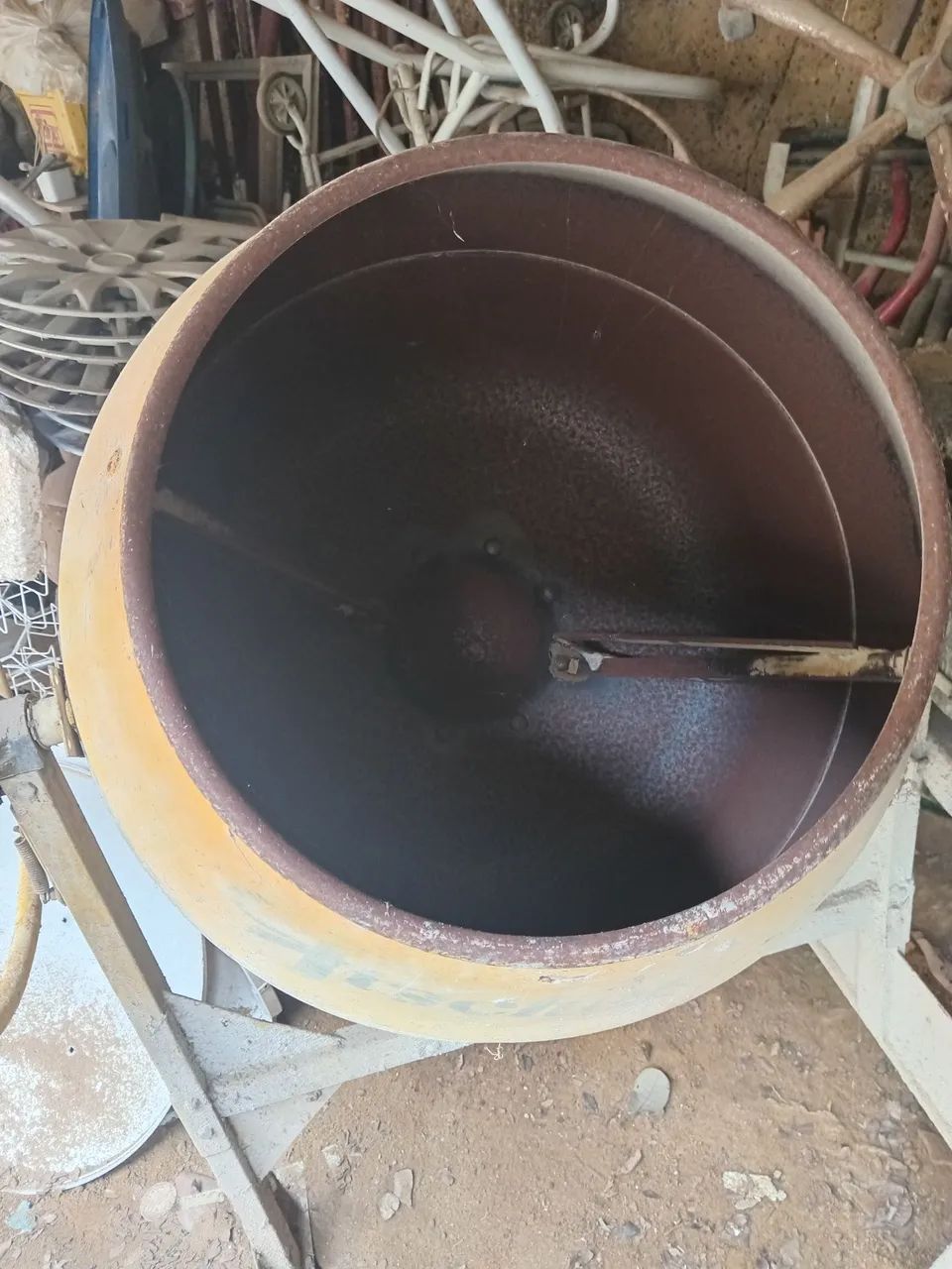Betoneira 130 litros - Foto 5