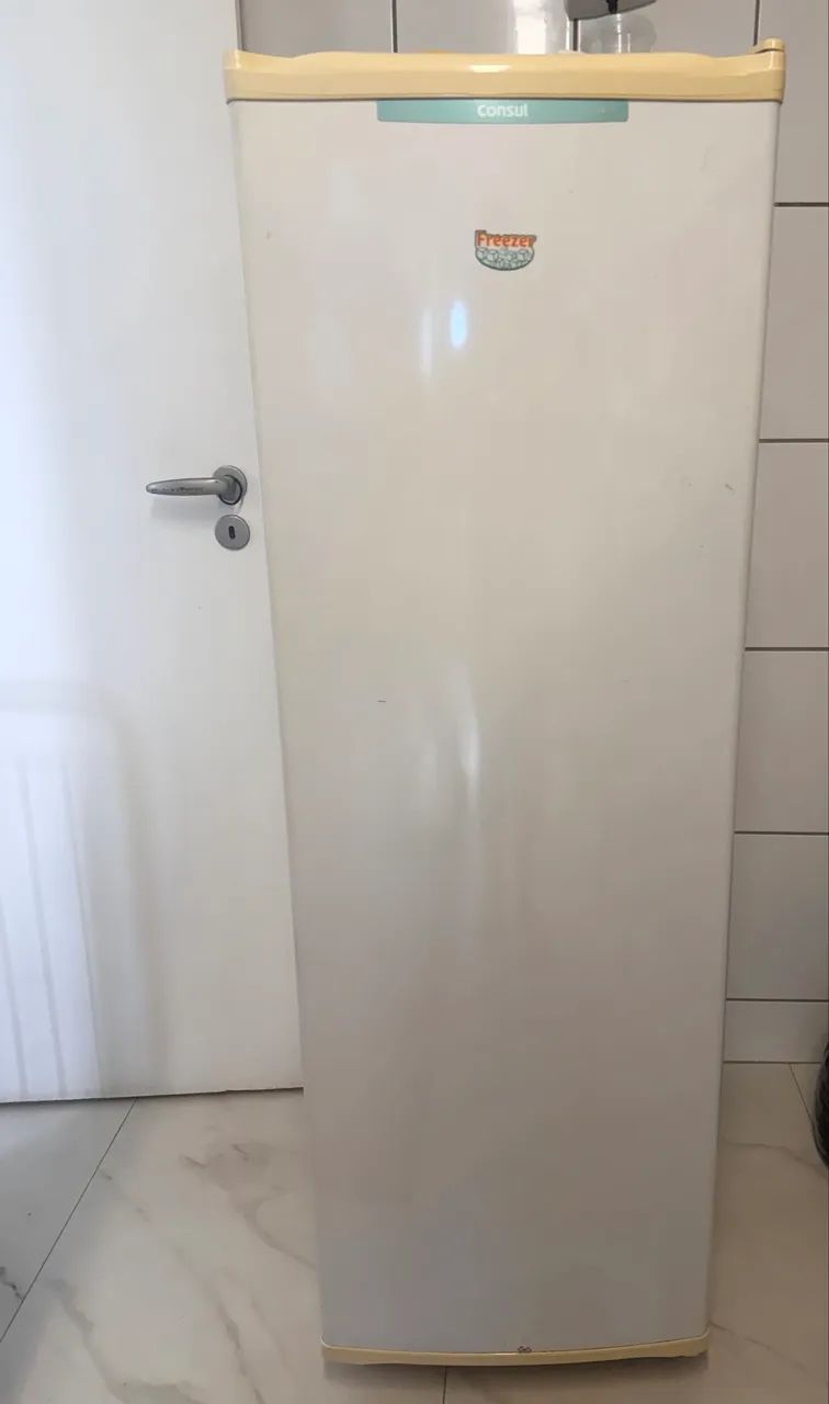 Freezer Vertical CONSUL 220v - Foto 2