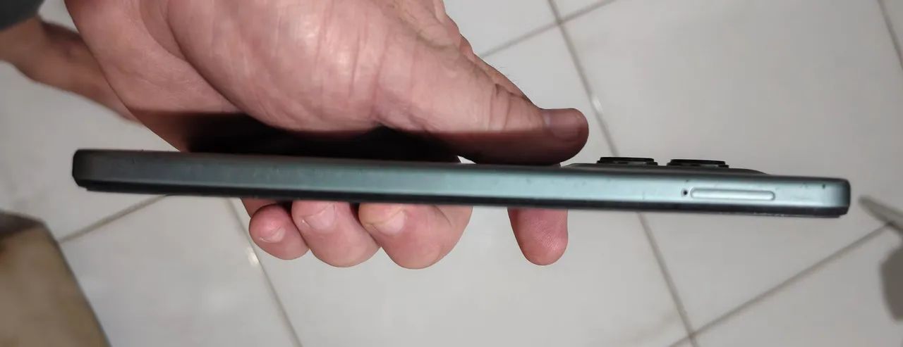 MOTOROLA MOTO G35 - Foto 3