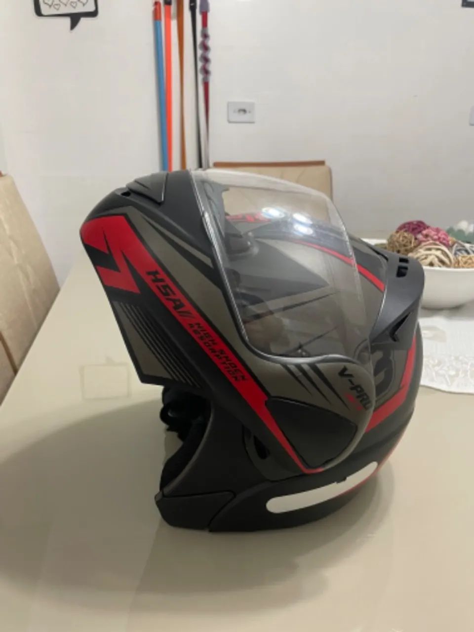 Capacete escamoteável  - Foto 2