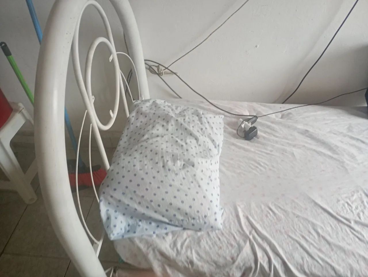 Cama solteiro 