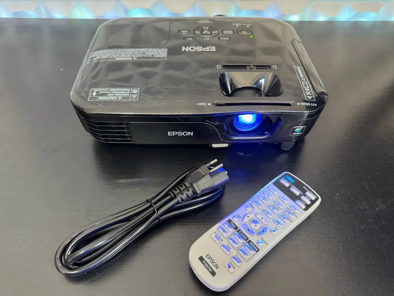 Projetor Epson PowerLite S12+ ? IMAGEM EXCELENTE + HDMI - Foto 2