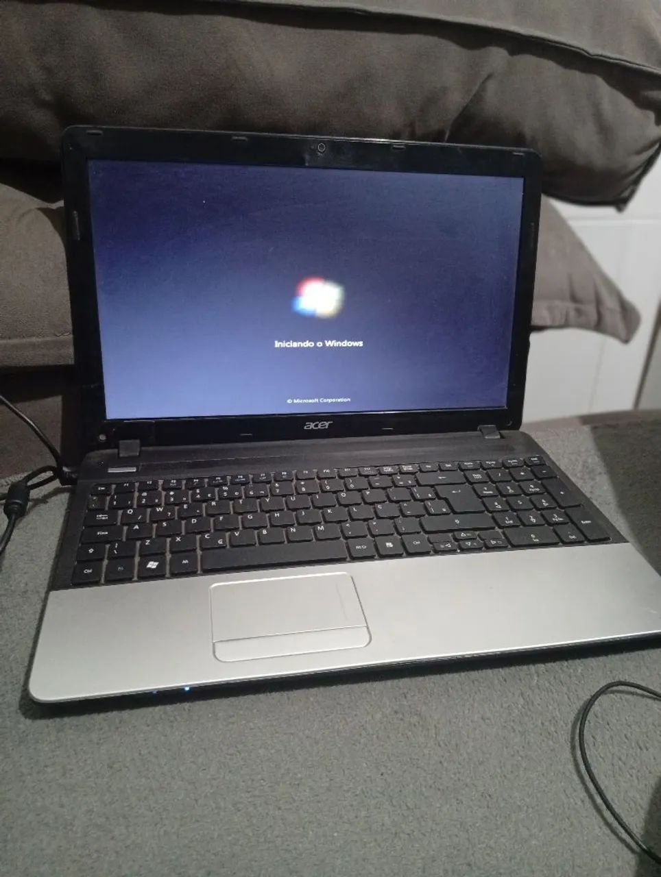 Notebook ACER tem detalhes mais funciona normal - Foto 4
