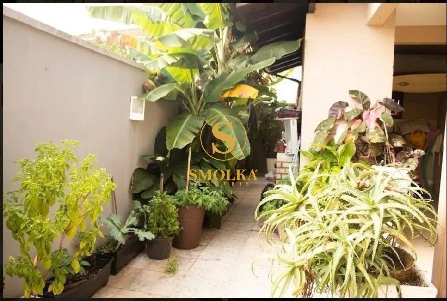 Casa à Venda com 5 Dormitórios no Campeche - Florianópolis - Foto 5