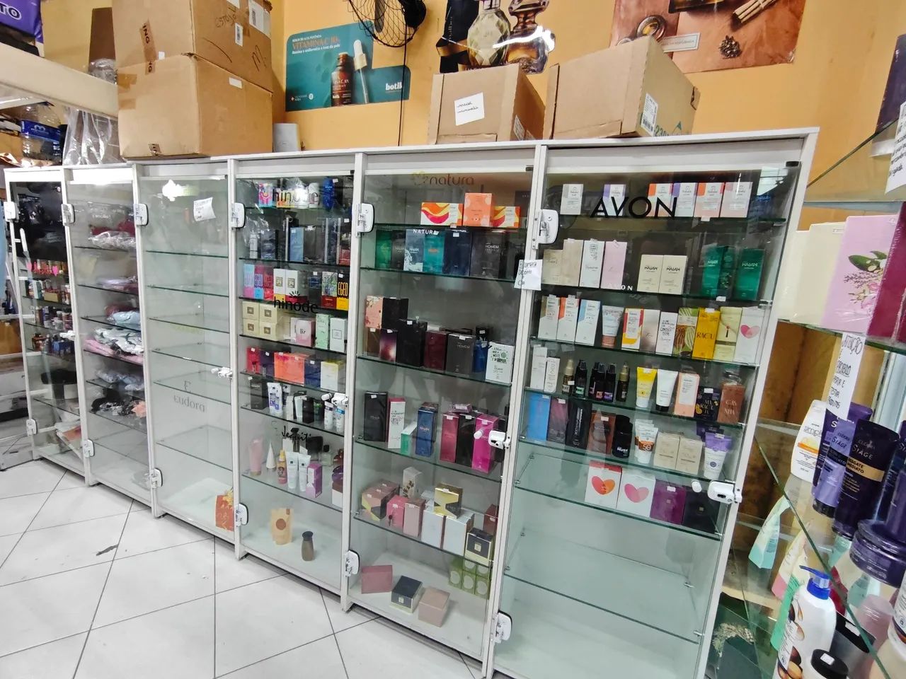 Expositor armário para loja comércio 