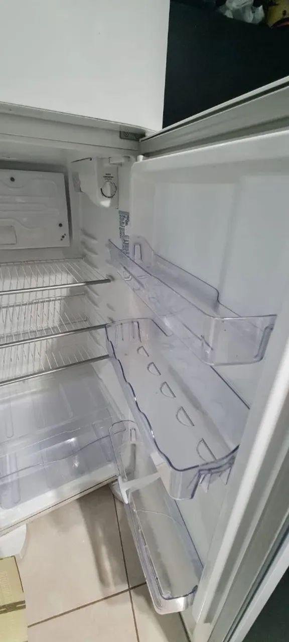 Geladeira Eletrolux  - Foto 4