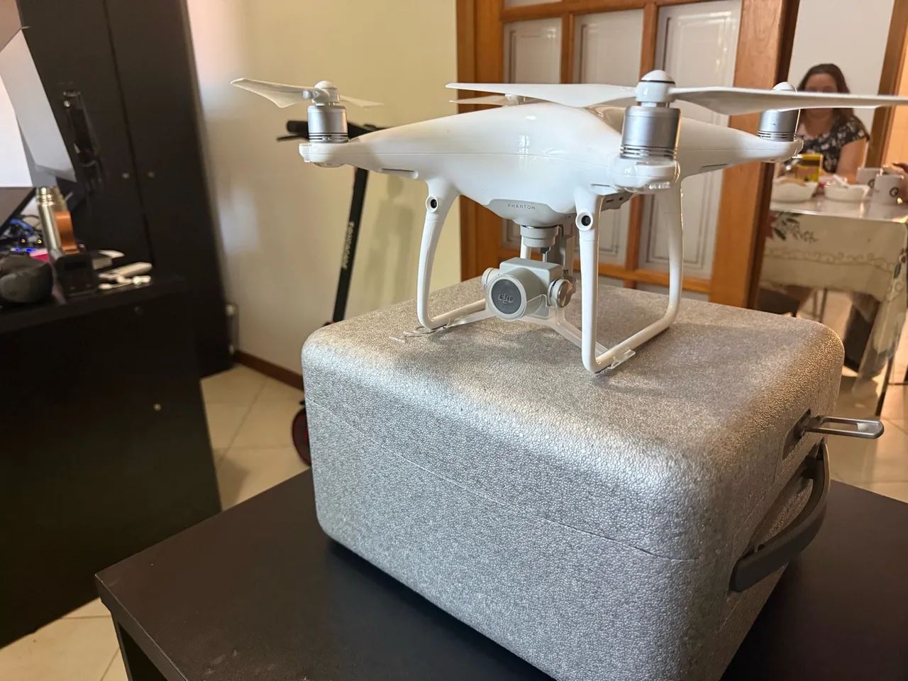 Drone DJI Phantom 4 pro, estado de novo  - Foto 5