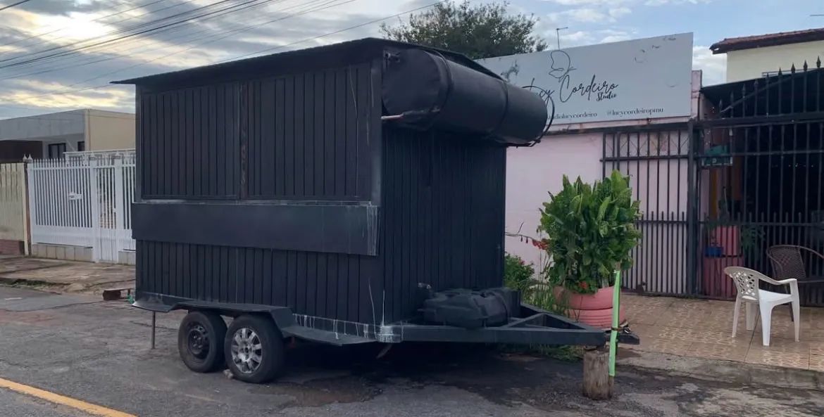 Trailer Grande