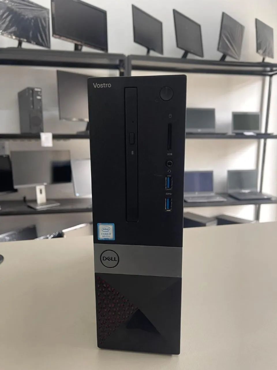 DELL VOSTRO 3470 - CORE I7  - Foto 2