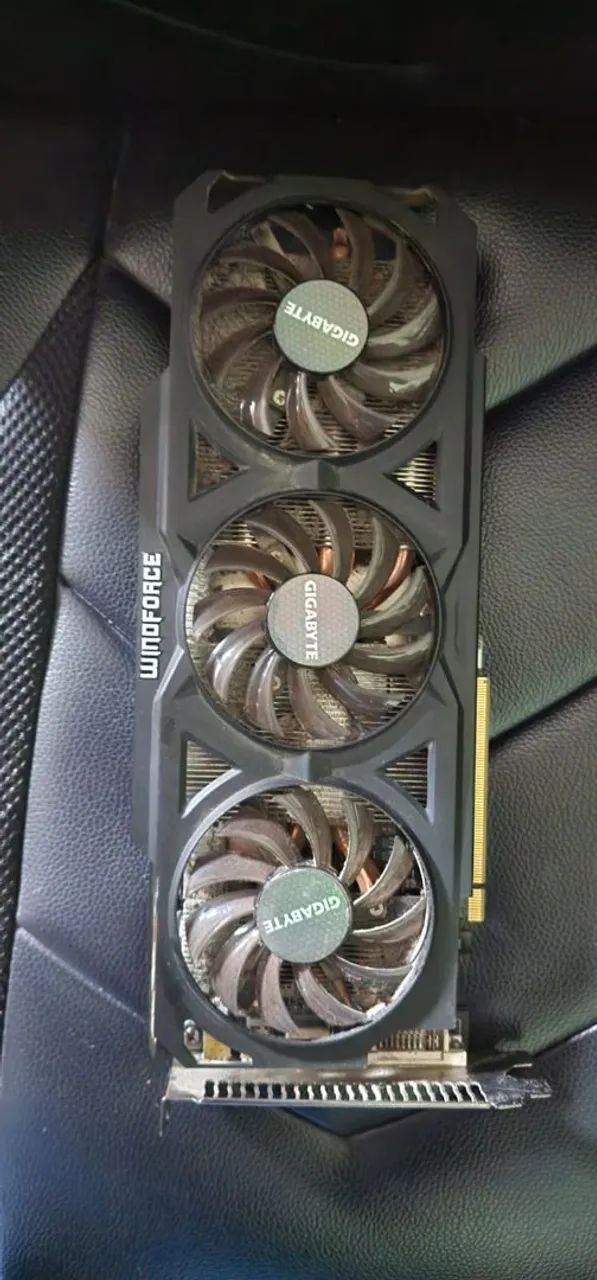 Placa de vídeo r9 270 - Foto 3