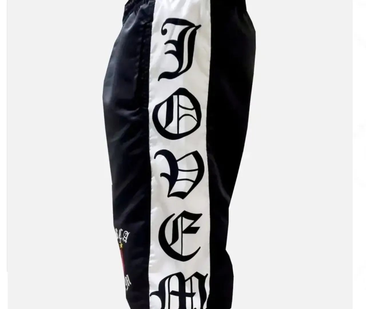 Short força jovem