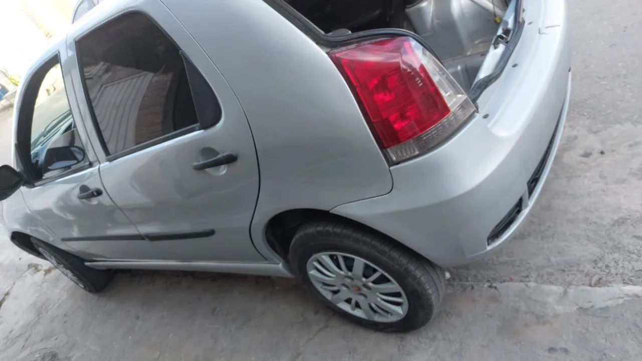 Fiat Palio Palio 1.0 ECONOMY Fire Flex 8V 4p 2013