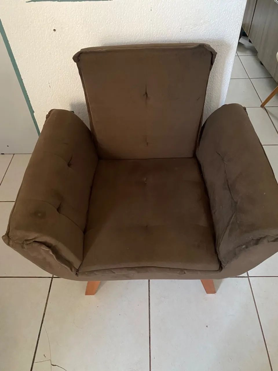 Poltrona marrom - Foto 2
