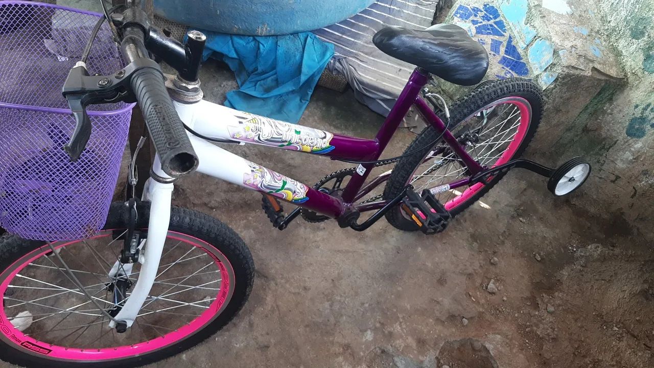 Bicicleta  smi nova menina