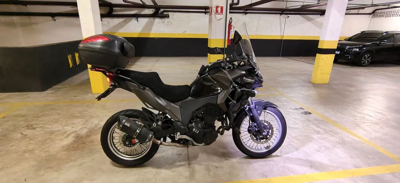 Kawasaki Versys 300 Com acessórios  - Foto 2