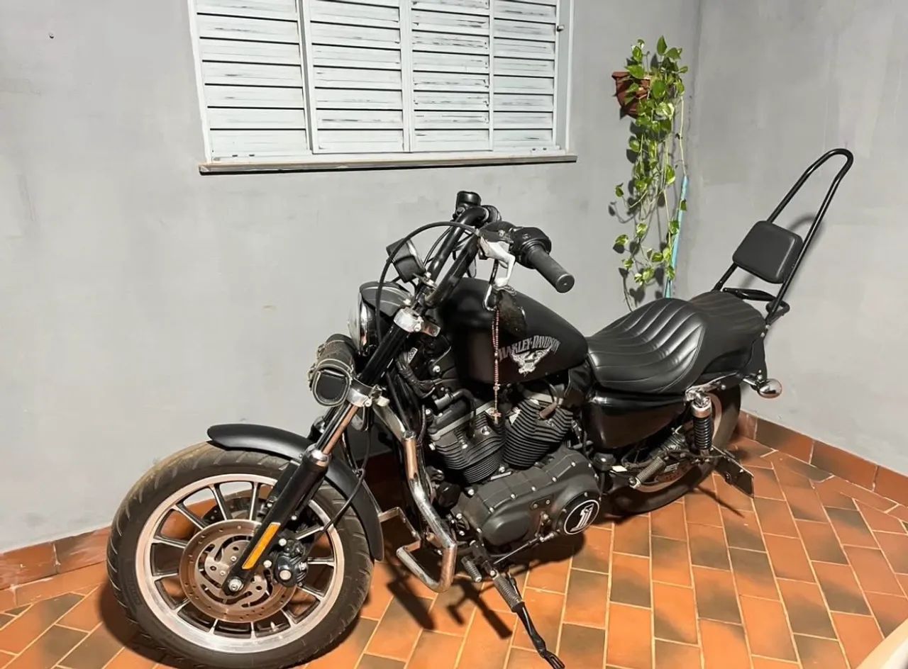  Harley-Davidson 883  - Foto 5