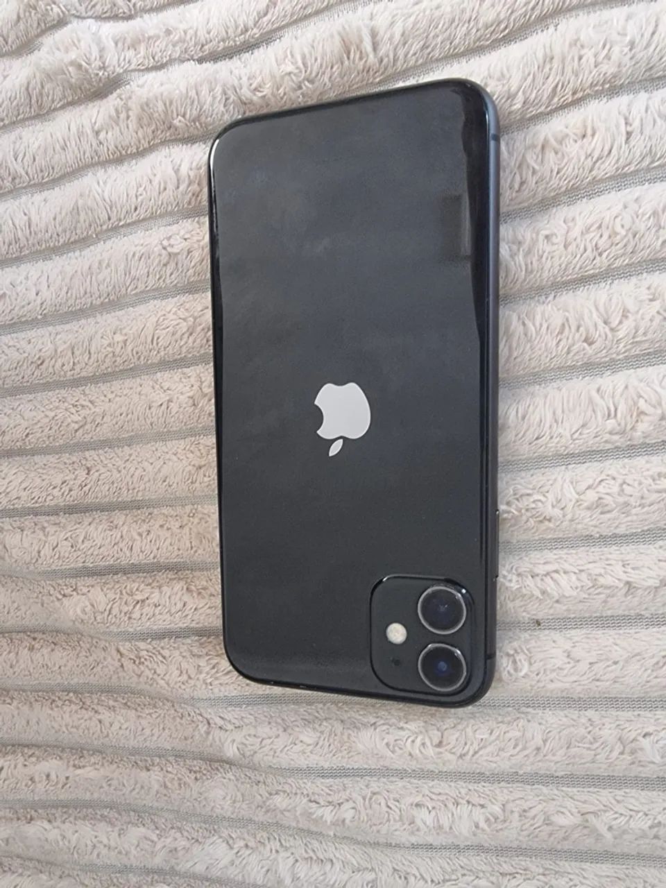 iPhone 11 Preto 64gb 90% Saúde