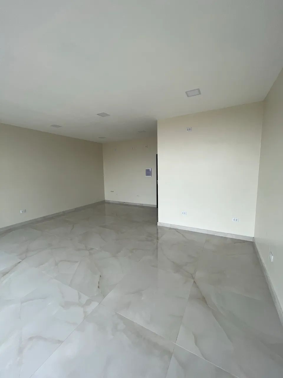 Aluga-se sala comercial no bairro Cidade Satélite. - Foto 10
