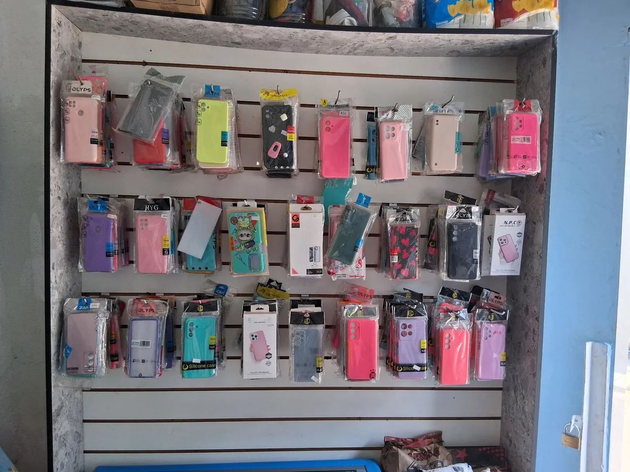 Capas e películas no precinho, OPORTUNIDADE. - Foto 2