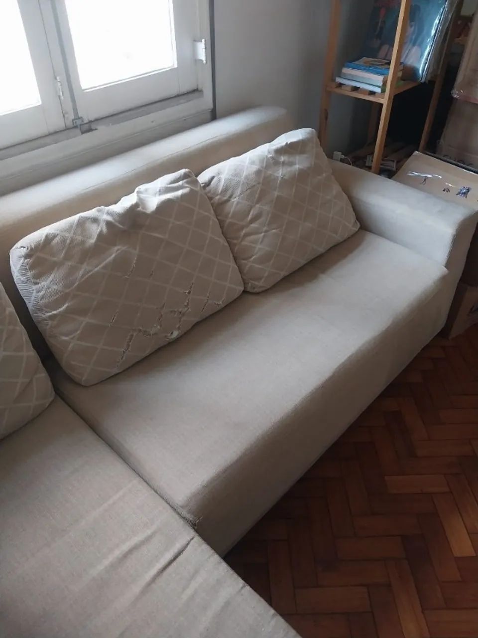 Sofá 3 lugares com chaise madeira maciça - Foto 4