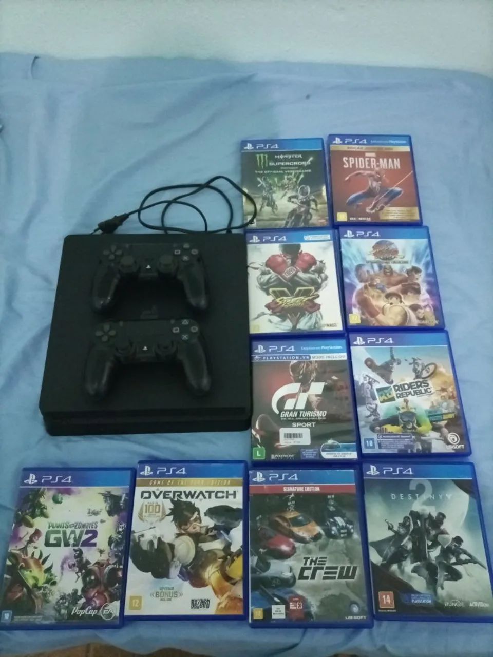 PS4 slim 1 TB 