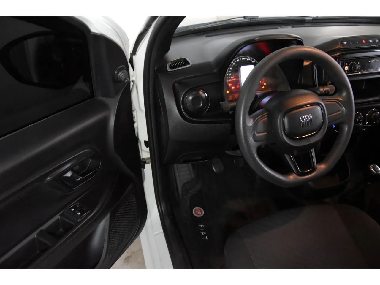 Fiat Strada Endurance 1.3 Flex 8V CS 2024 - Foto 4